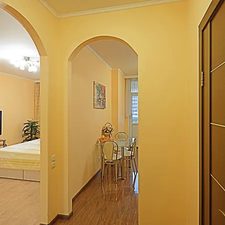 Sophie Beige * Kiev